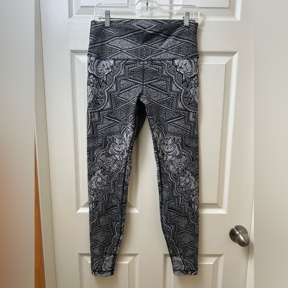 Lululemon Wunder Under High Rise Tights Size 12